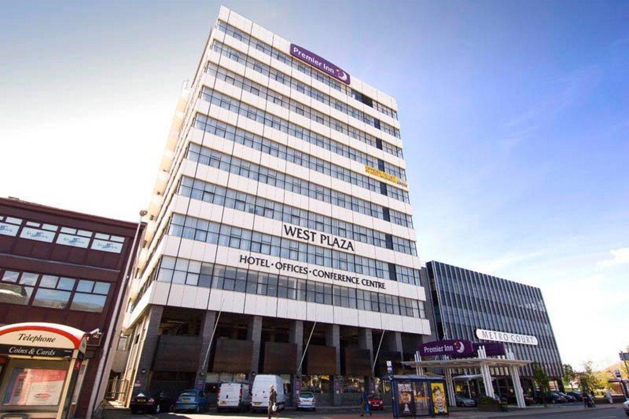 Premier Inn West Bromwich Central Exterior foto