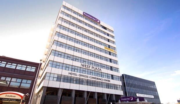 Premier Inn West Bromwich Central Exterior foto